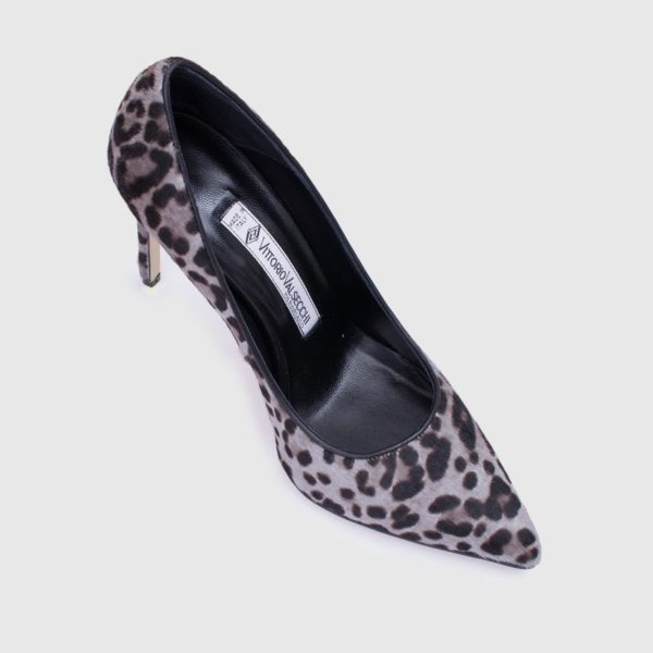 Gray leopard décolleté shoe