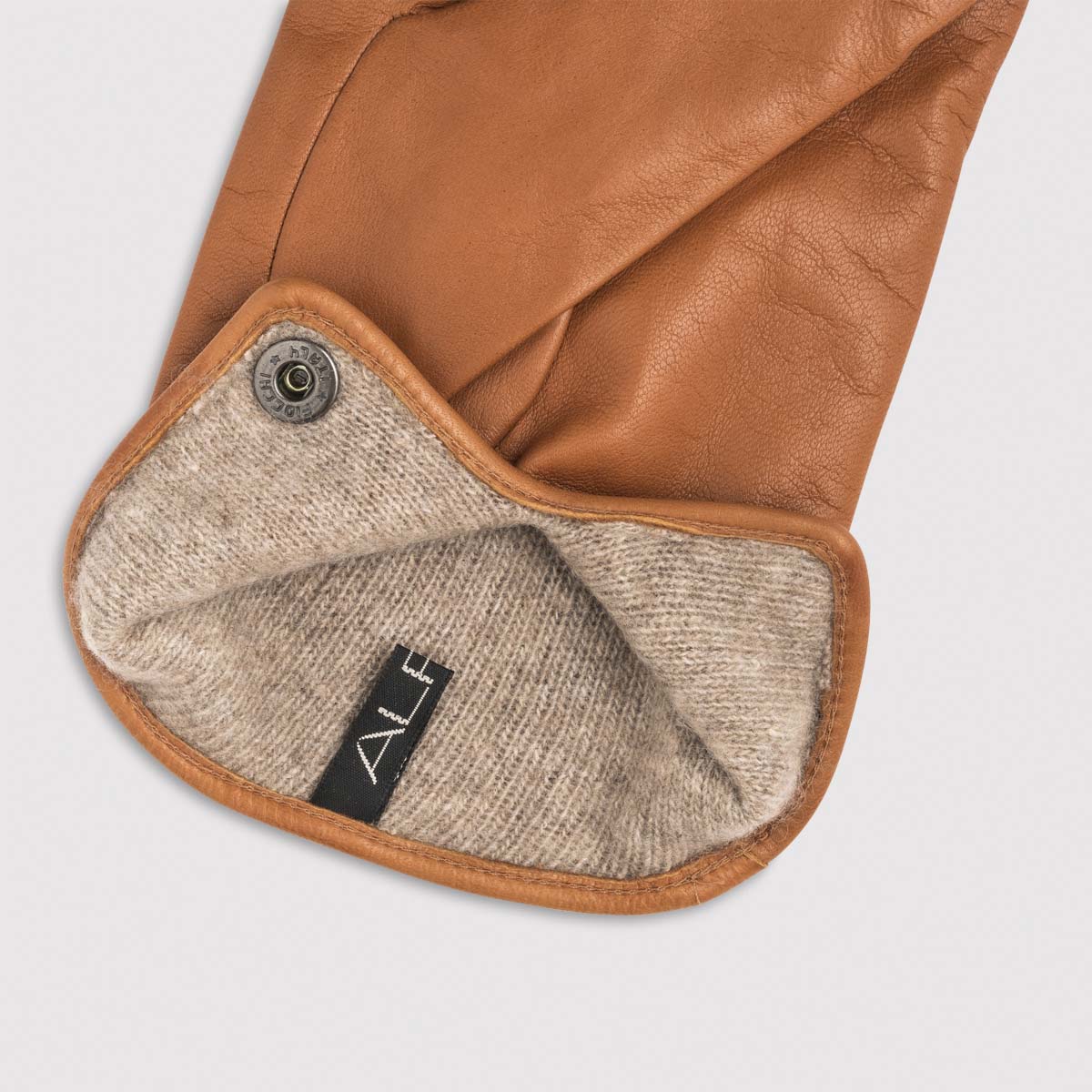 Nappa Leather Glove with Wool Lining and Button Detail in Camel Alpo Guanti on sale 2022 2