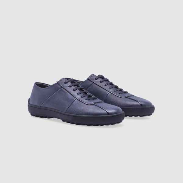 Blue sneaker in tumbled calf leather