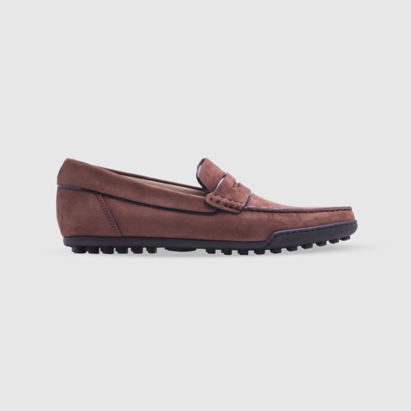 Brown loafer in nubuck with penny bar