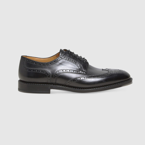 Lace-up Shoes in Black Brogue Calfskin