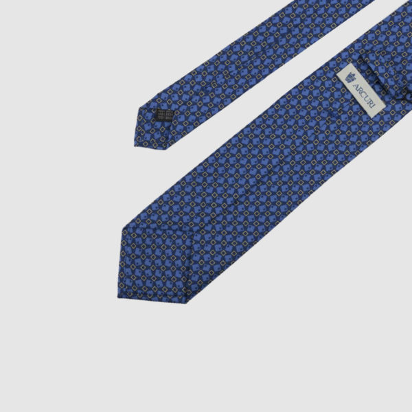 Blue 3-Fold Silk Tie with Blue fantasy