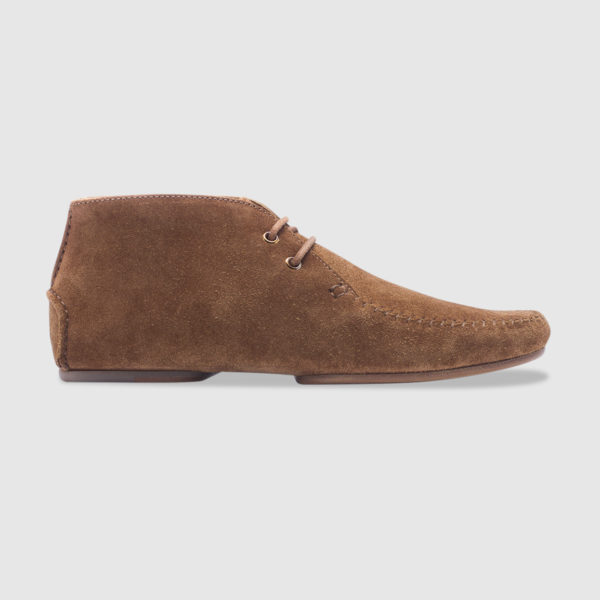 Lace-up unlined desert boot in suede – umber