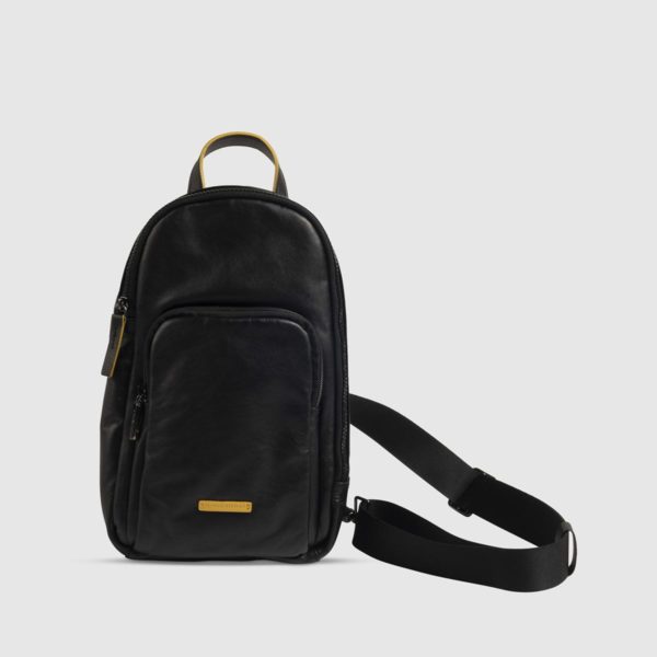Shoulder Bag in Black Nappa Leather