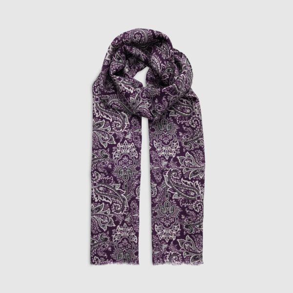 Wool scarf with Kashmir pattern
