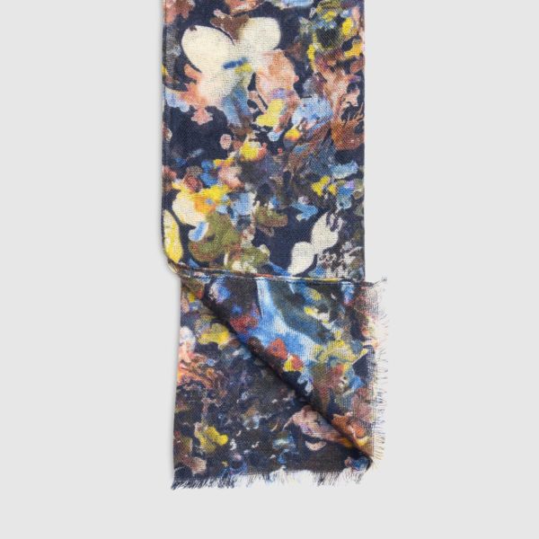 Wool Scarf with Floral Patterns And Kashmir
